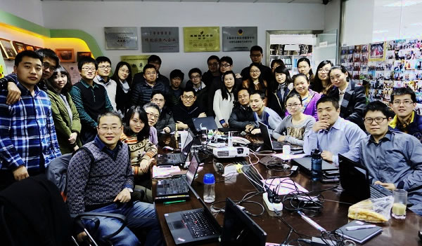 2014年年會(huì)1.jpg