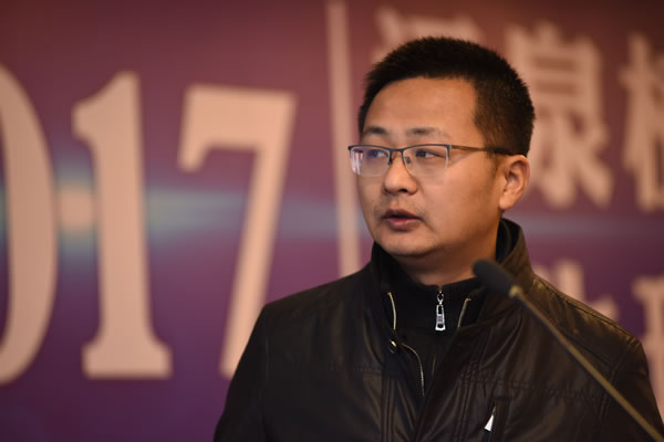貢亮副研究員600.jpg 貢亮副研究員600.jpg