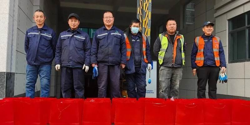 黨工聯(lián)動(dòng)送溫暖 情系一線驅(qū)嚴(yán)寒